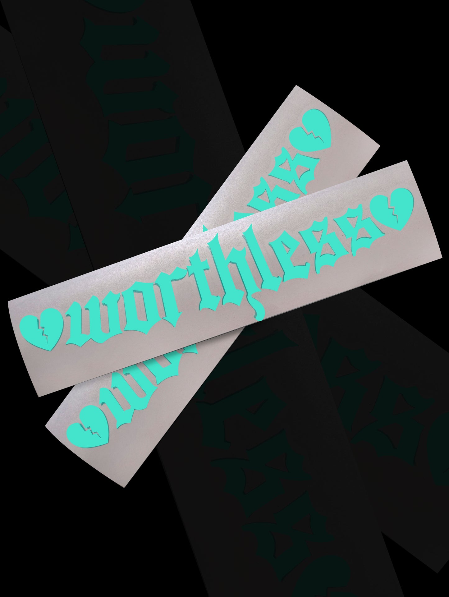 WORTHLESS/ Decal Mint green